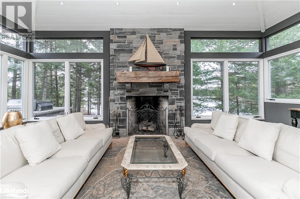 1033 ROSSCLAIR Road Unit# 36