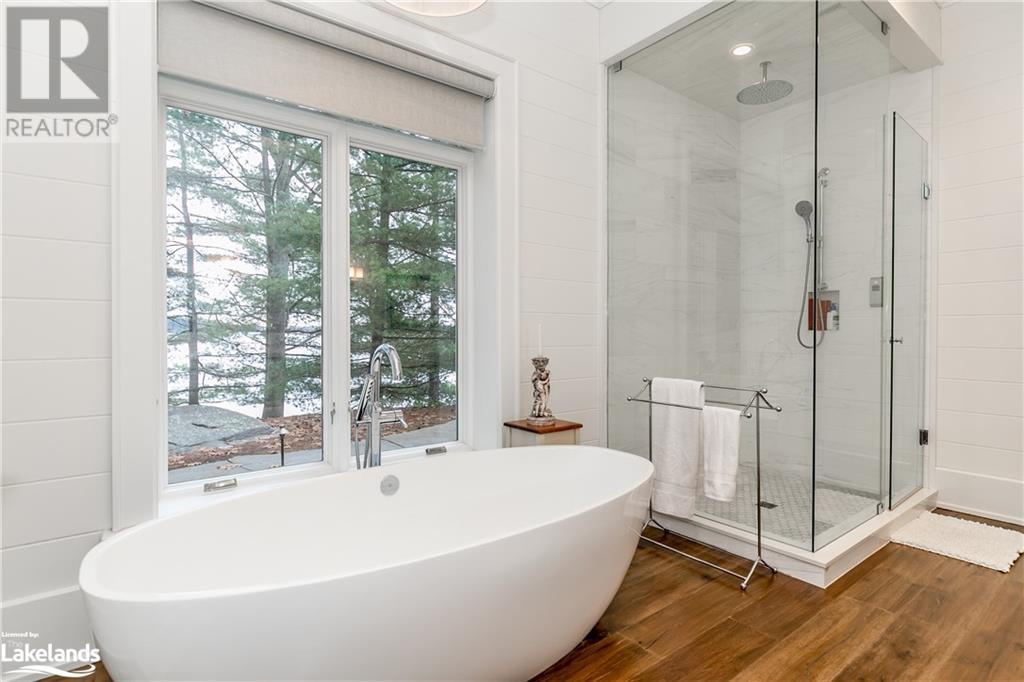 1033 ROSSCLAIR Road Unit# 36