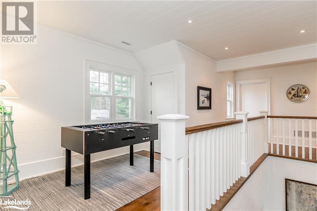 1033 ROSSCLAIR Road Unit# 36