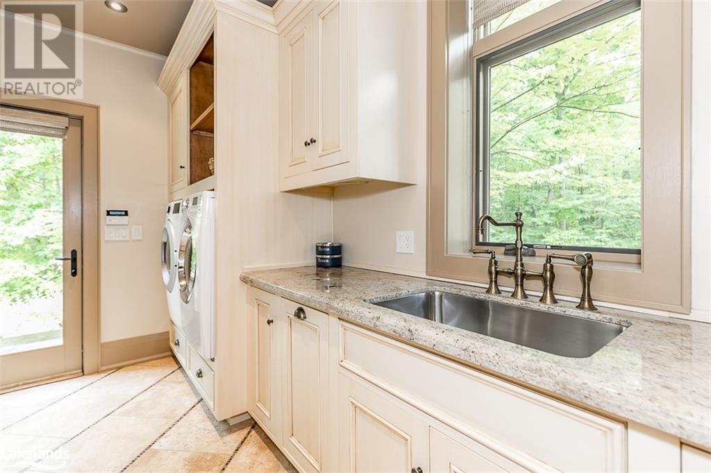 4805 MUSKOKA DISTRICT 169 Road Unit# 3