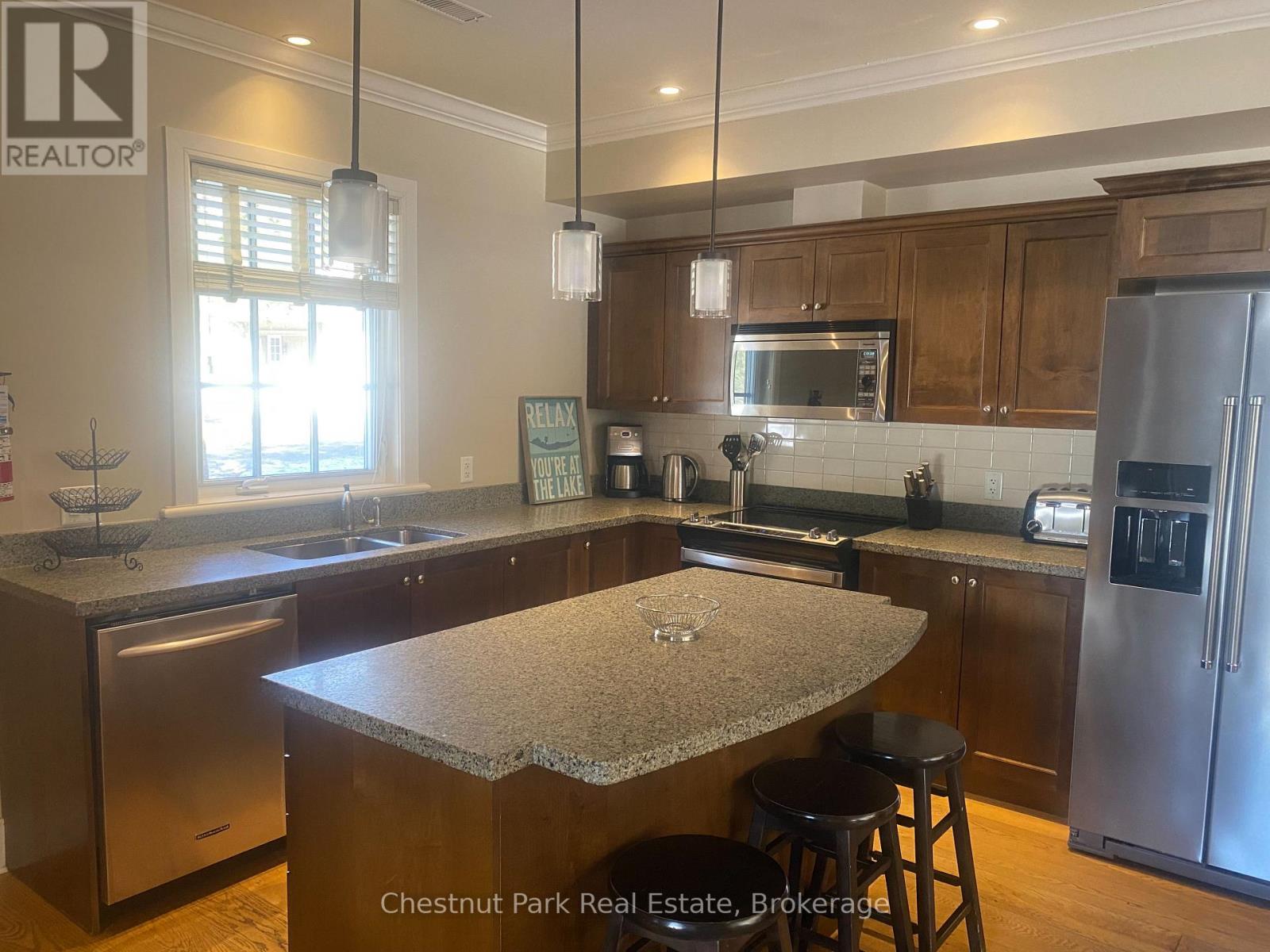14 - 304 EMERALD HILLS COURT
