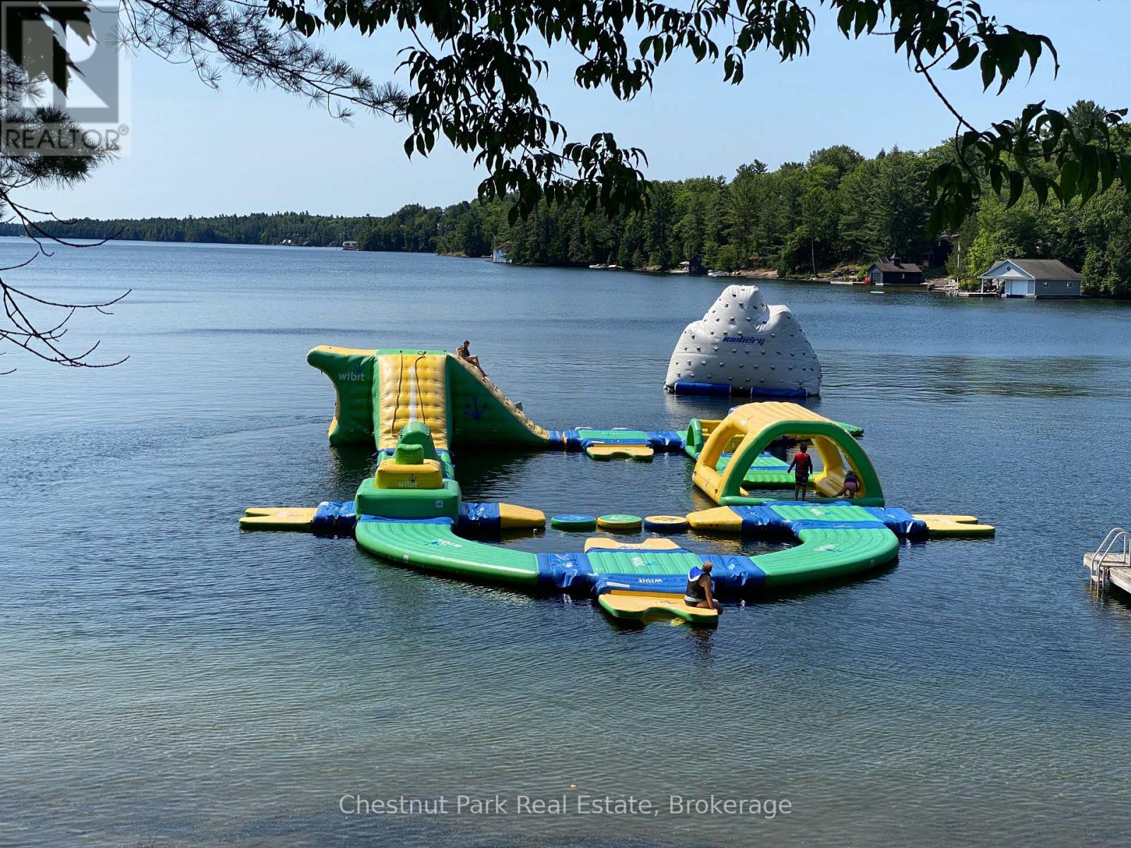 501 GLEN ABBEY WAY E