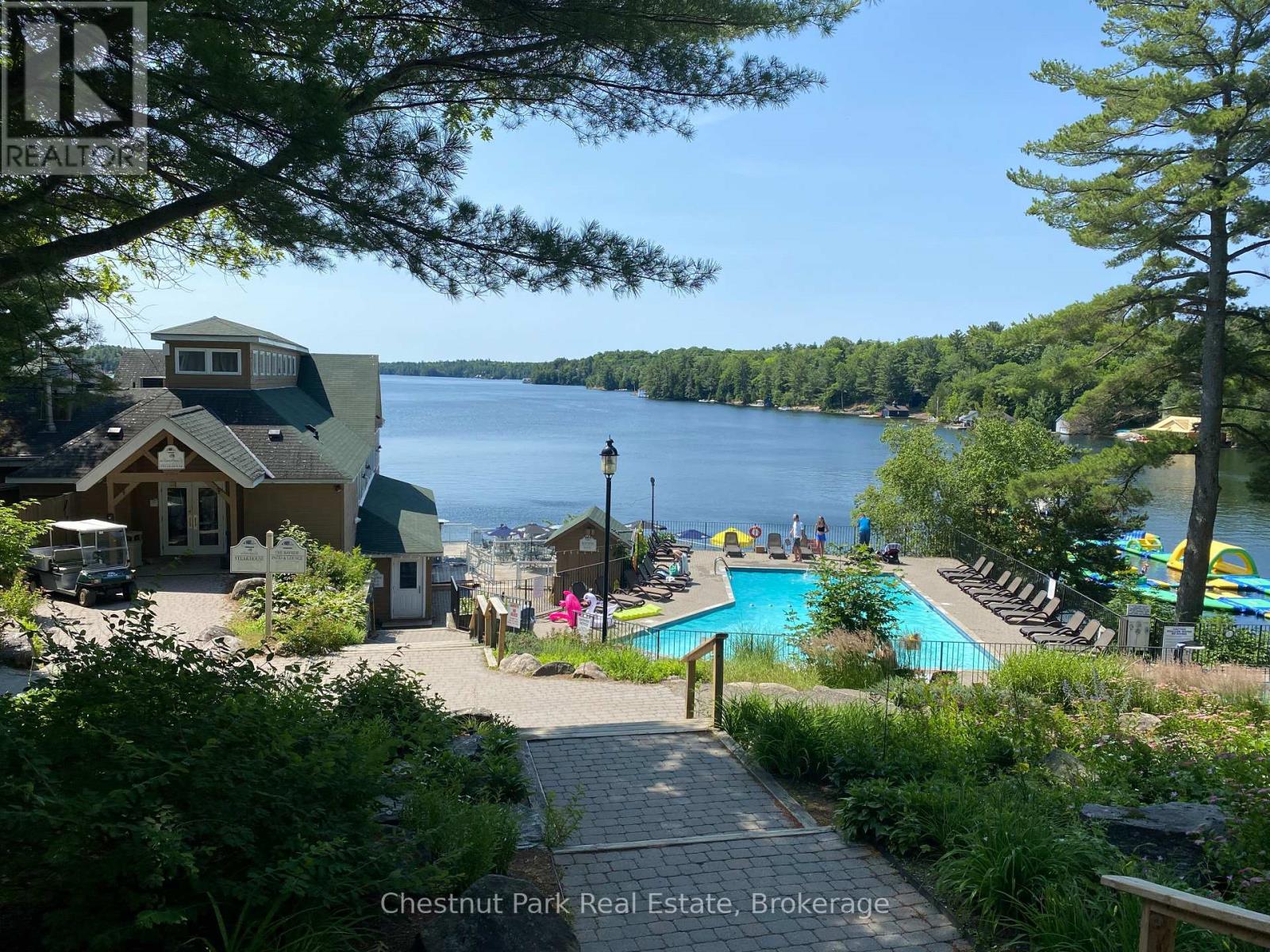 501 GLEN ABBEY WAY E