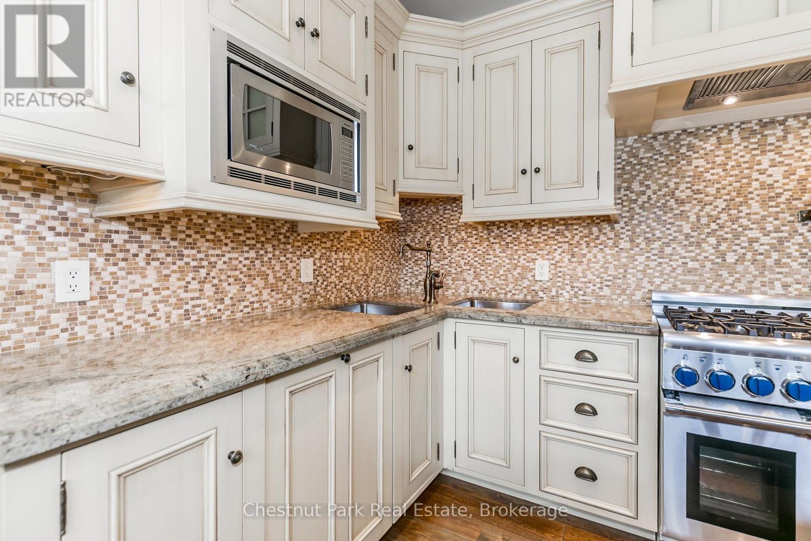 UNIT 3 - 4805 MUSKOKA ROAD 169 ROAD