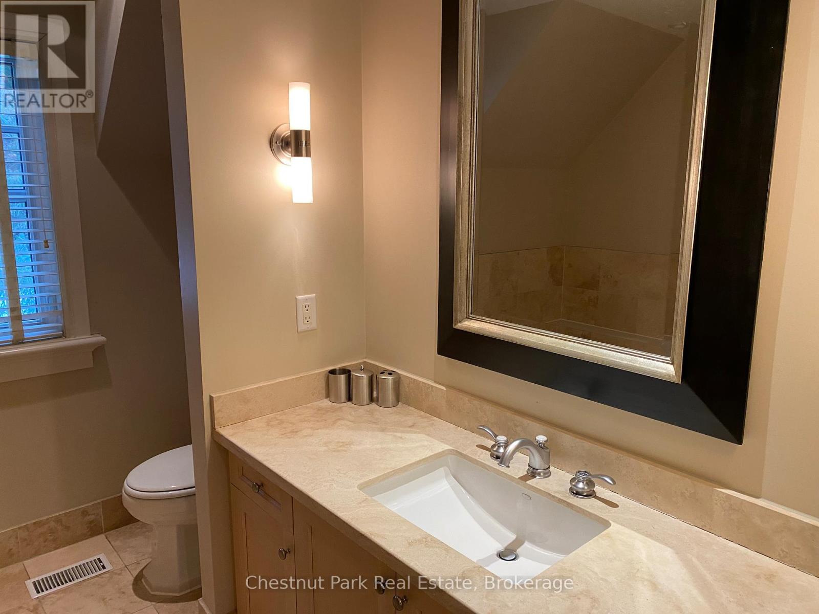 101 EMERALD HILL COURT S