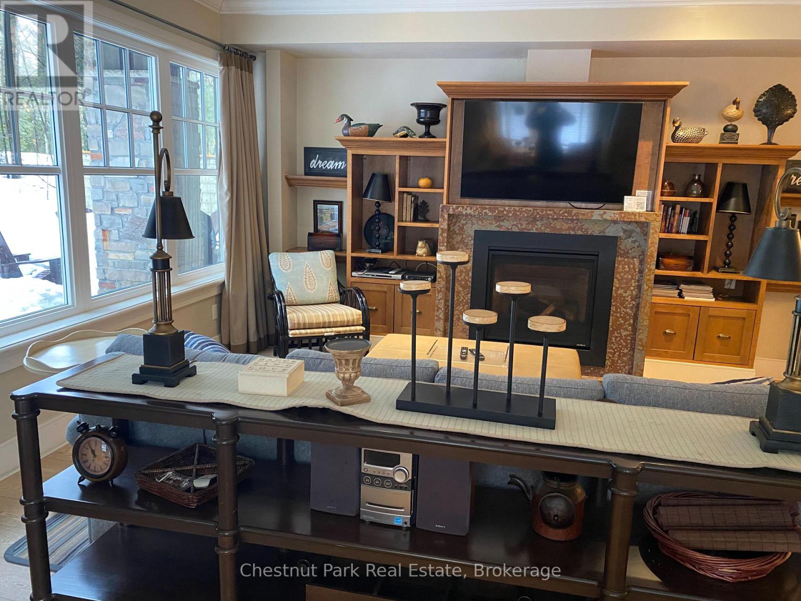 101 EMERALD HILL COURT S