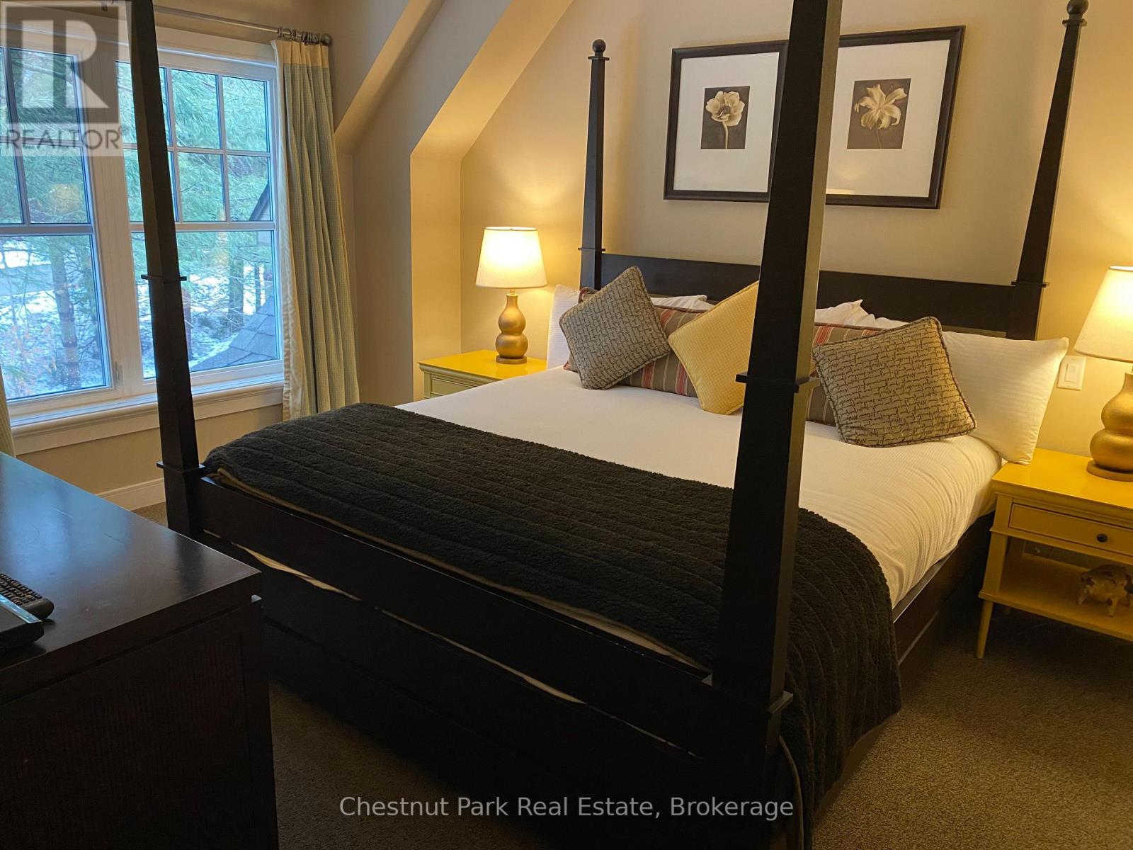 101 EMERALD HILL COURT S