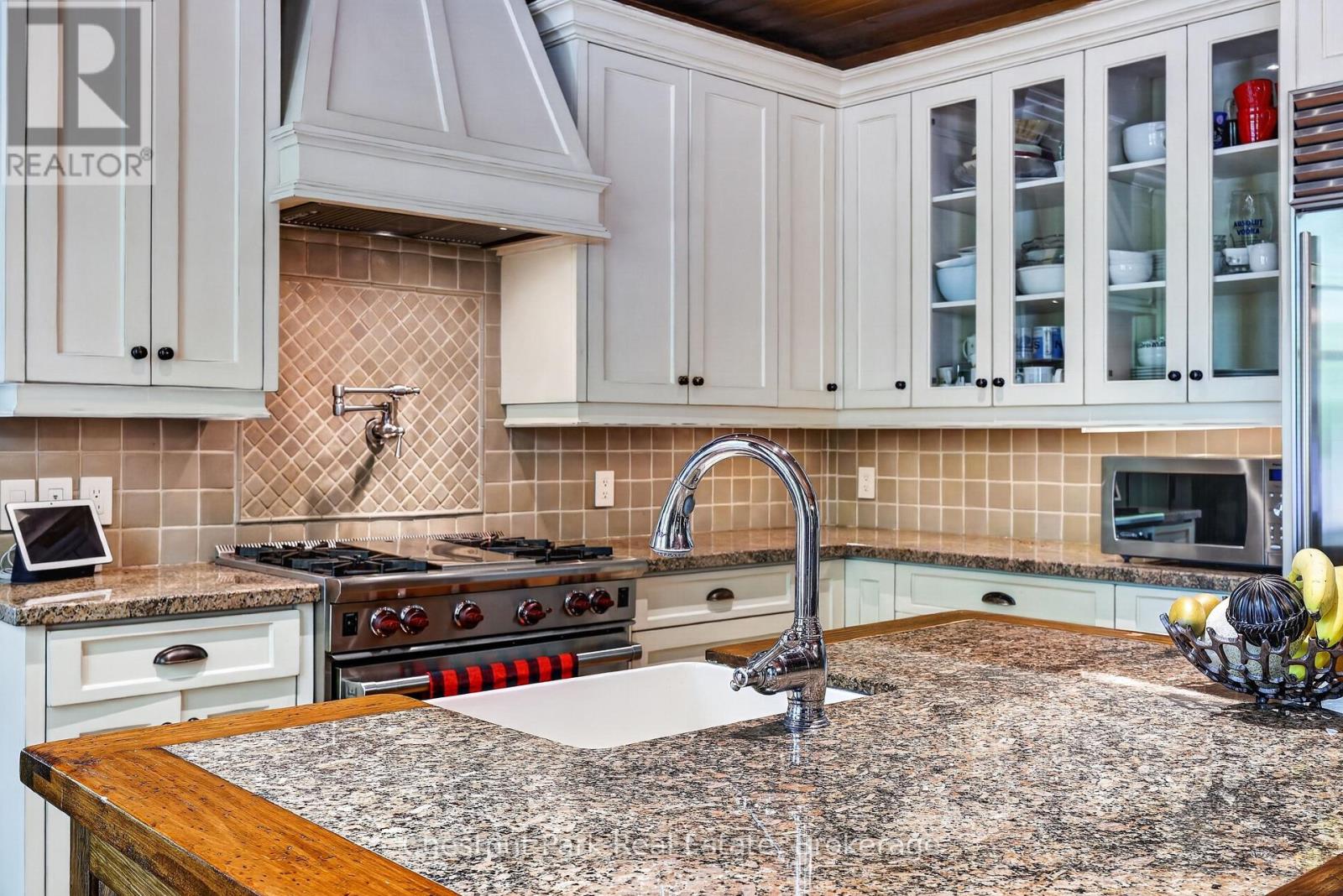 UNIT #9 - 4805 MUSKOKA ROAD 169 HIGHWAY E