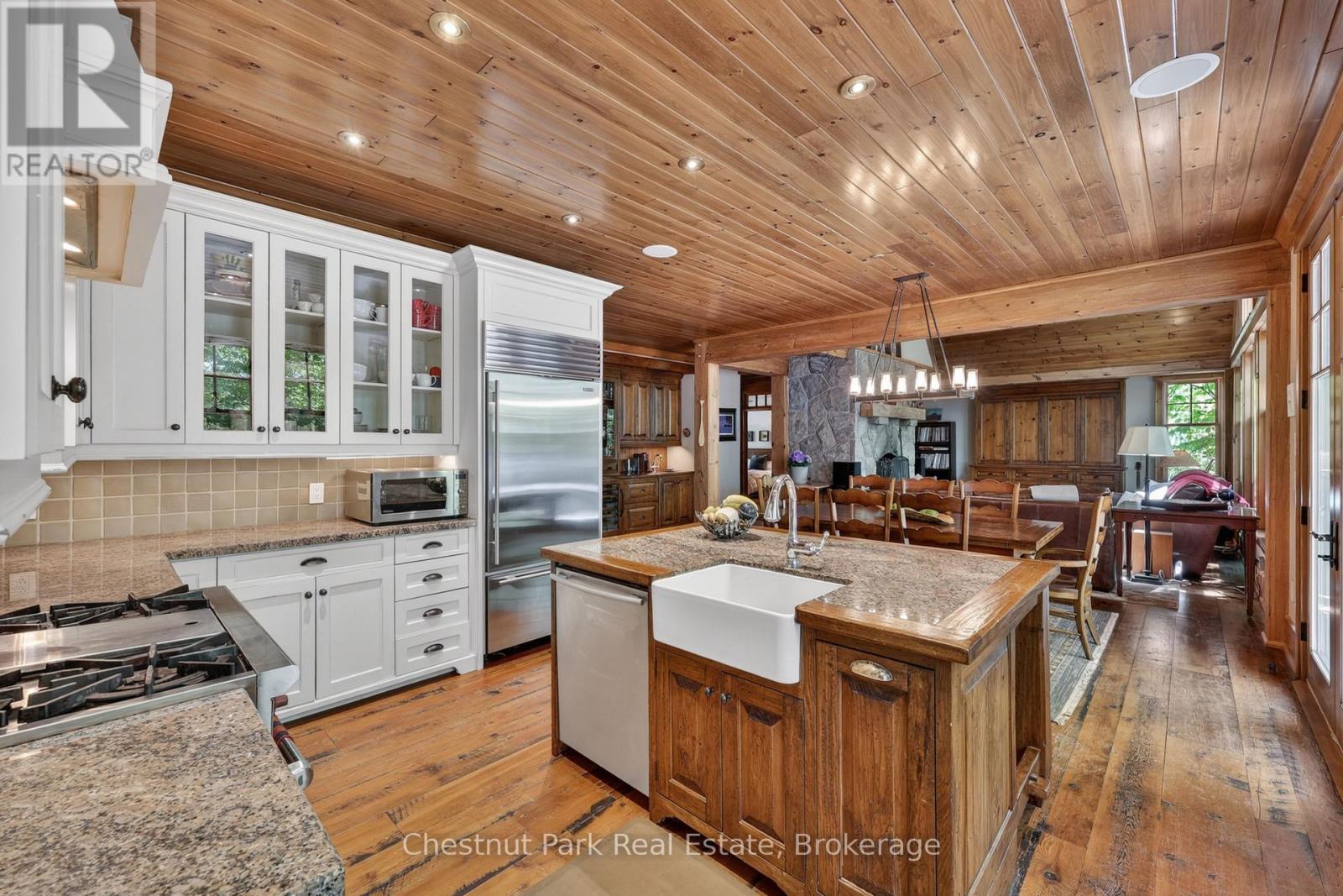 UNIT #9 - 4805 MUSKOKA ROAD 169 HIGHWAY E