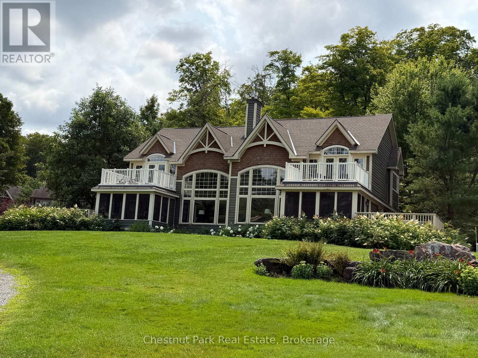 SANDFIELD 5 W3 - 3876 MUSKOKA ROAD 118 W