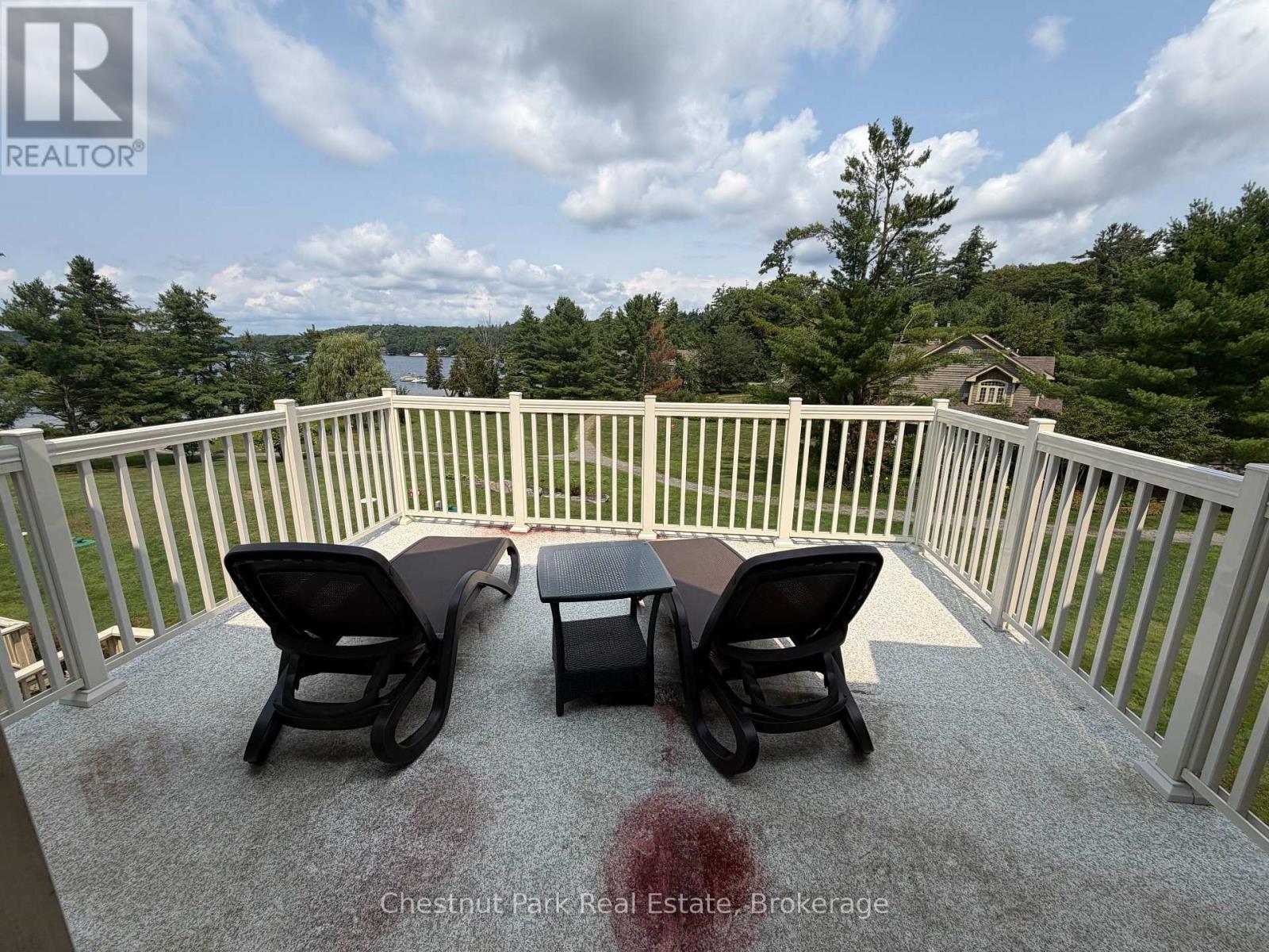 SANDFIELD 5 W3 - 3876 MUSKOKA ROAD 118 W