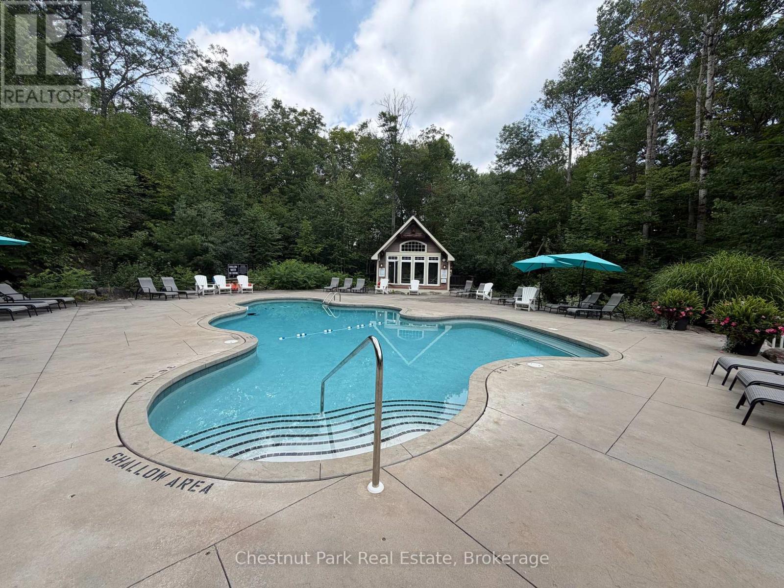 SANDFIELD 5 W3 - 3876 MUSKOKA ROAD 118 W