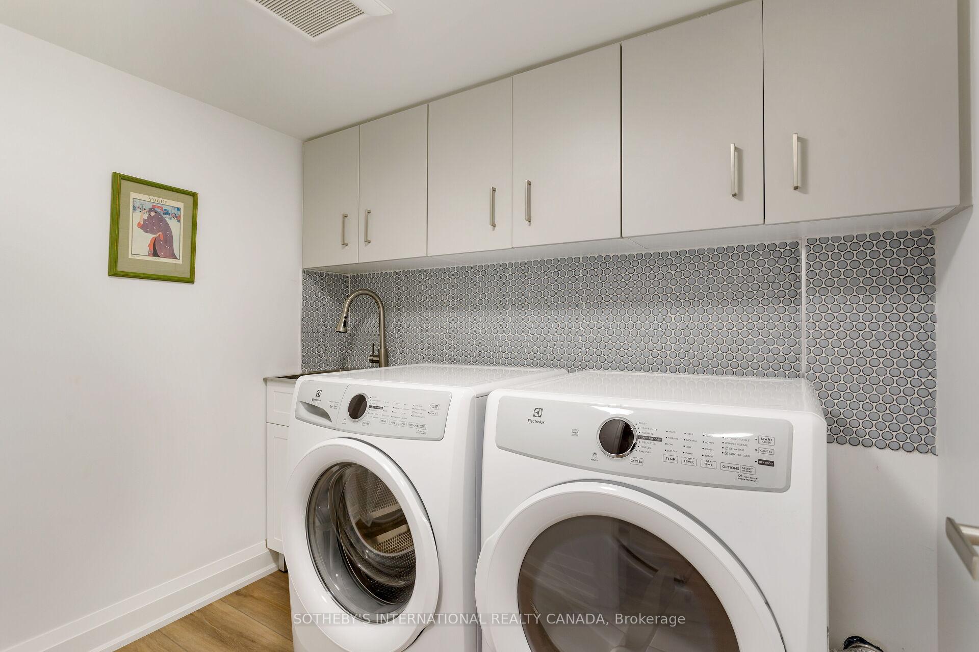 262 Spadina Road