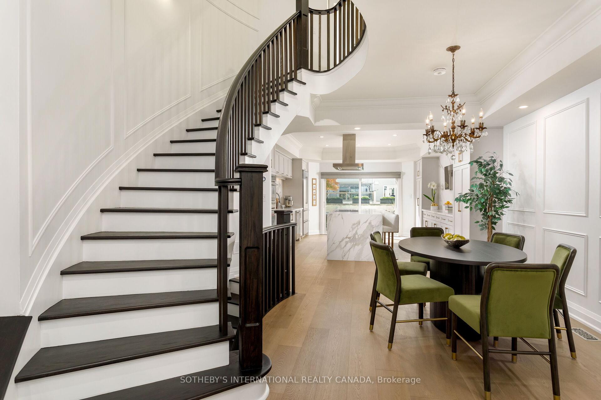 262 Spadina Road
