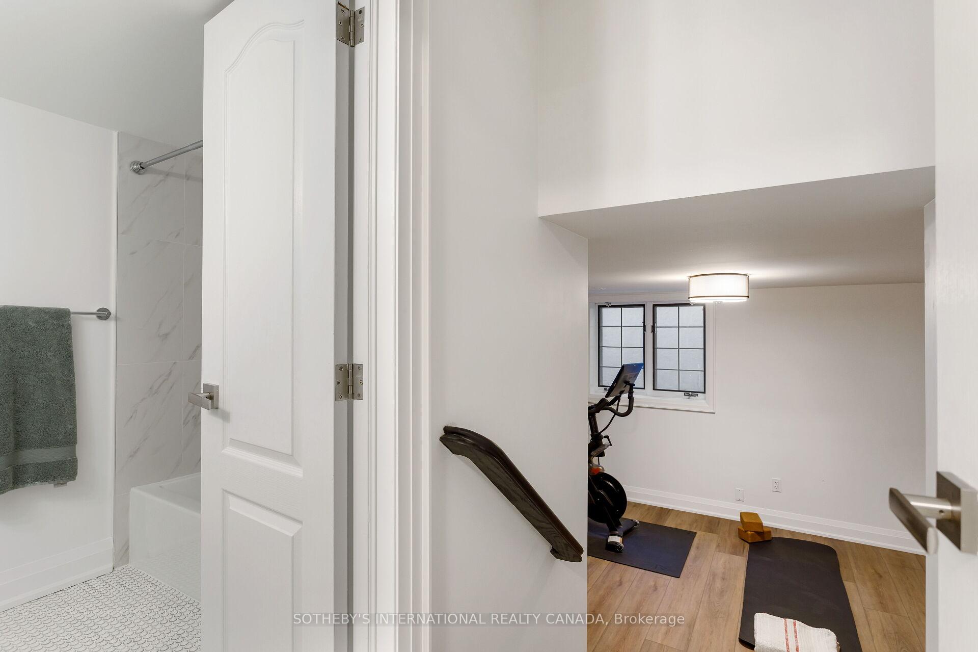 262 Spadina Road