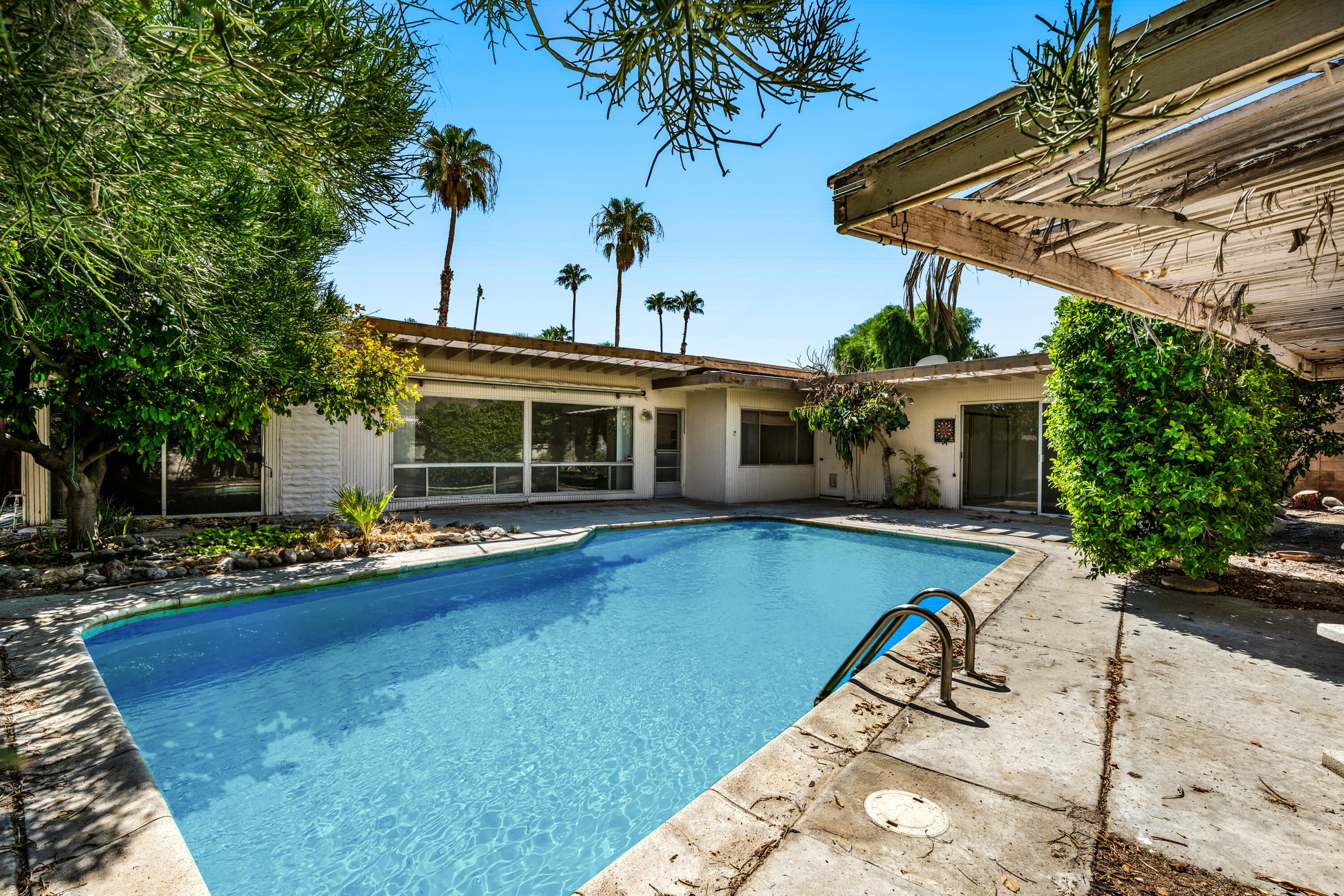 73120 Shadow Mountain DR