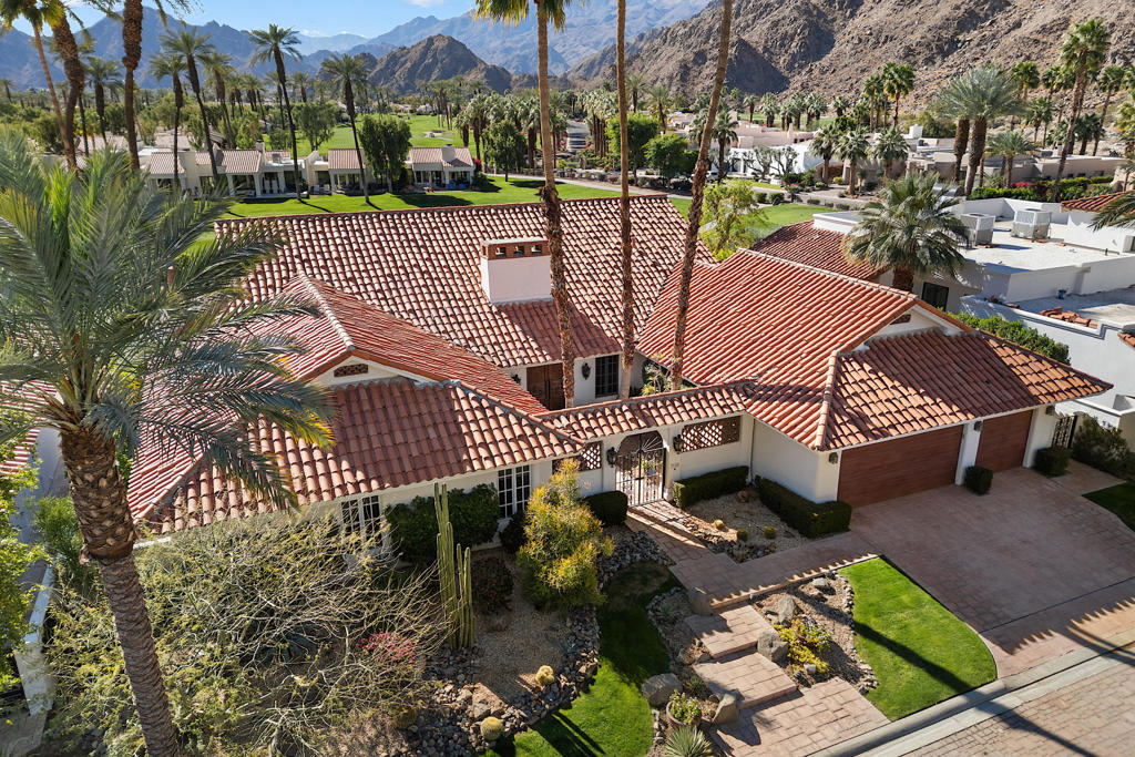 77175 Avenida Arteaga