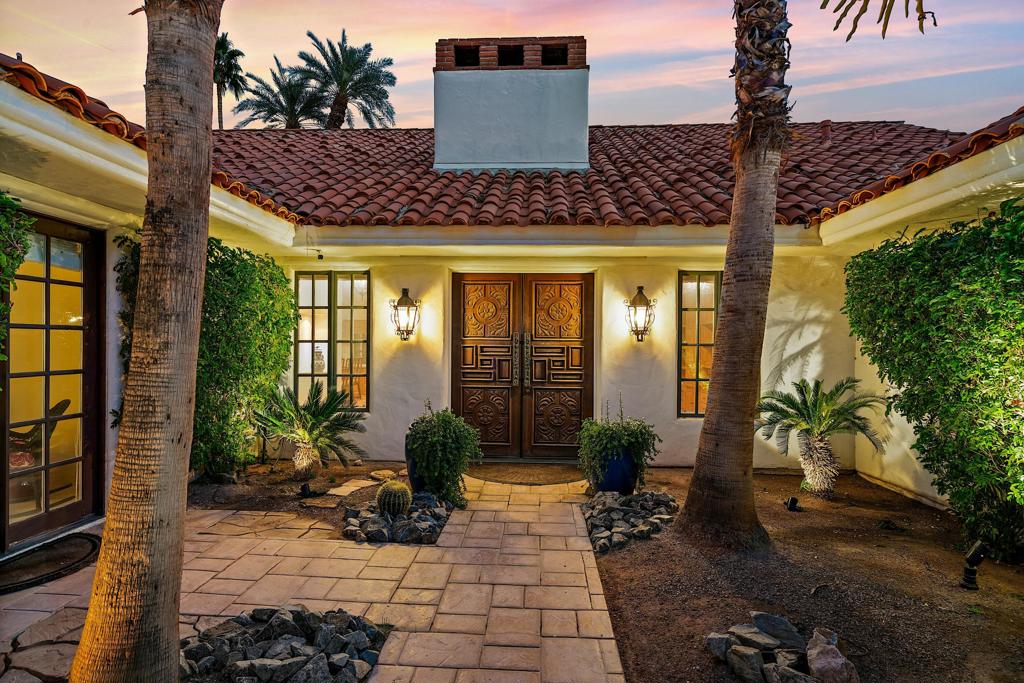 77175 Avenida Arteaga