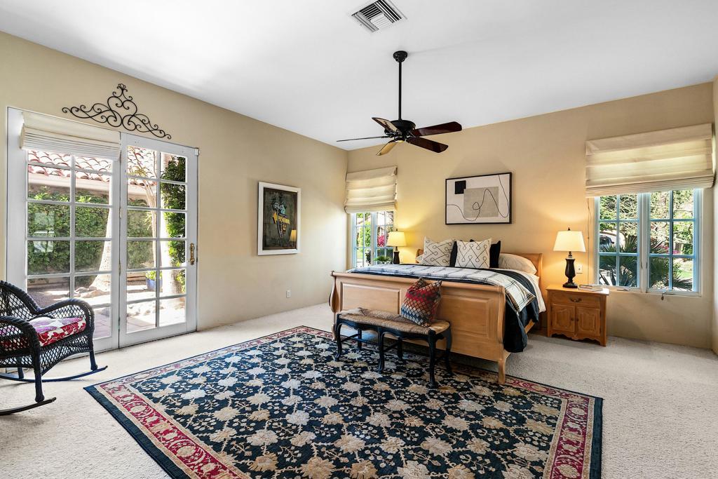 77175 Avenida Arteaga