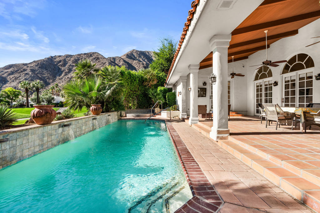 77175 Avenida Arteaga