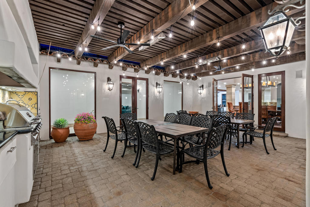 6 Strauss Terrace Terrace