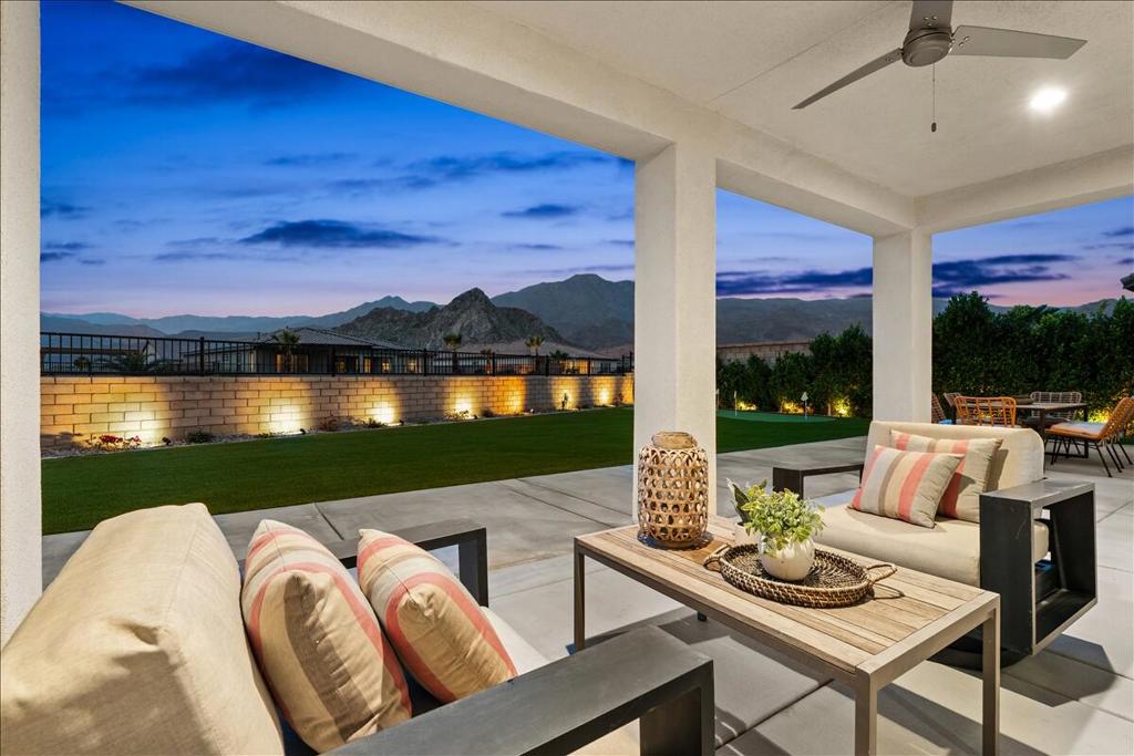 58080 Coral View Way