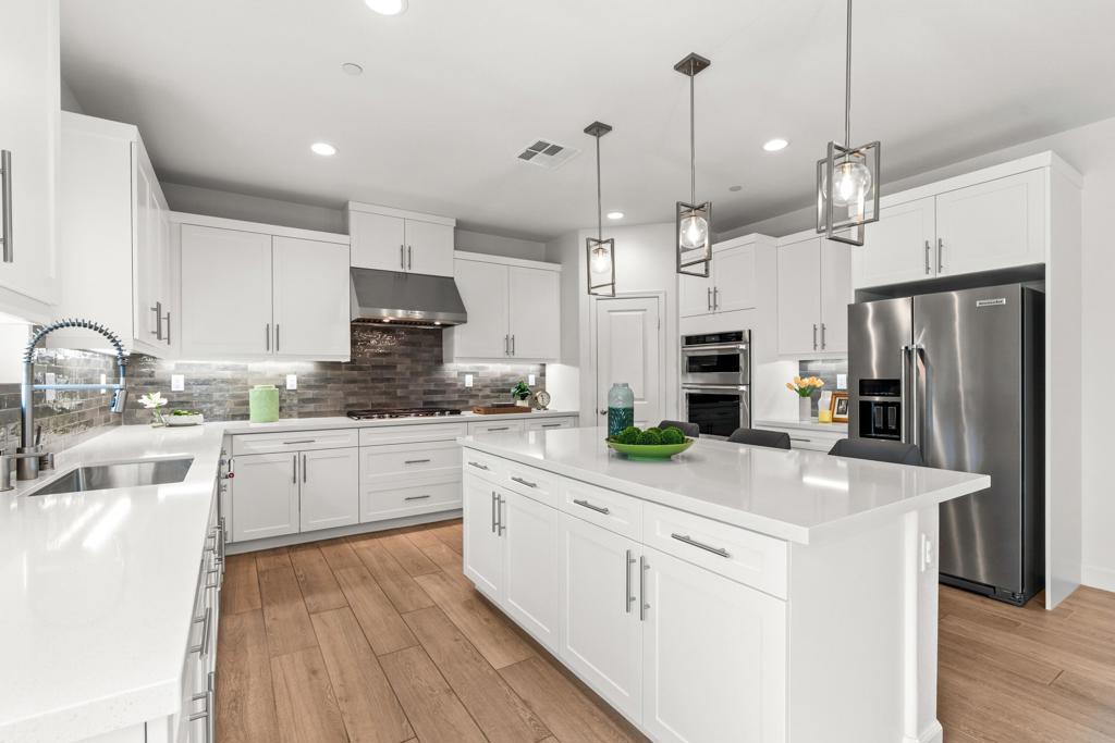 58080 Coral View Way