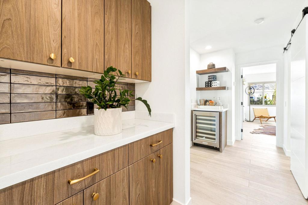 45654 Verba Santa Drive