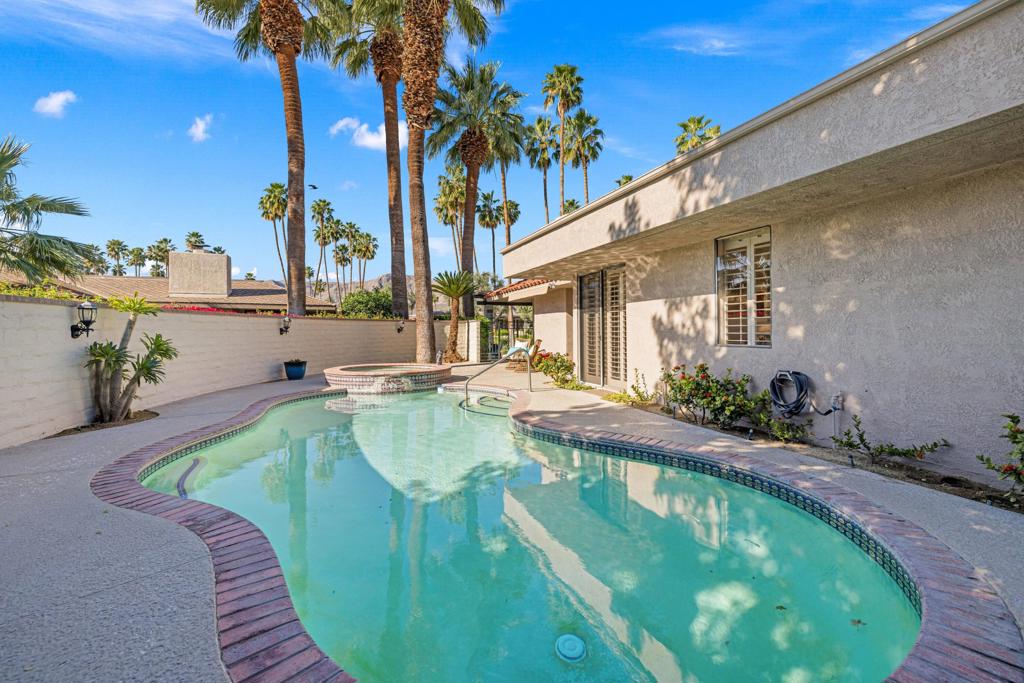 69 Dartmouth Drive