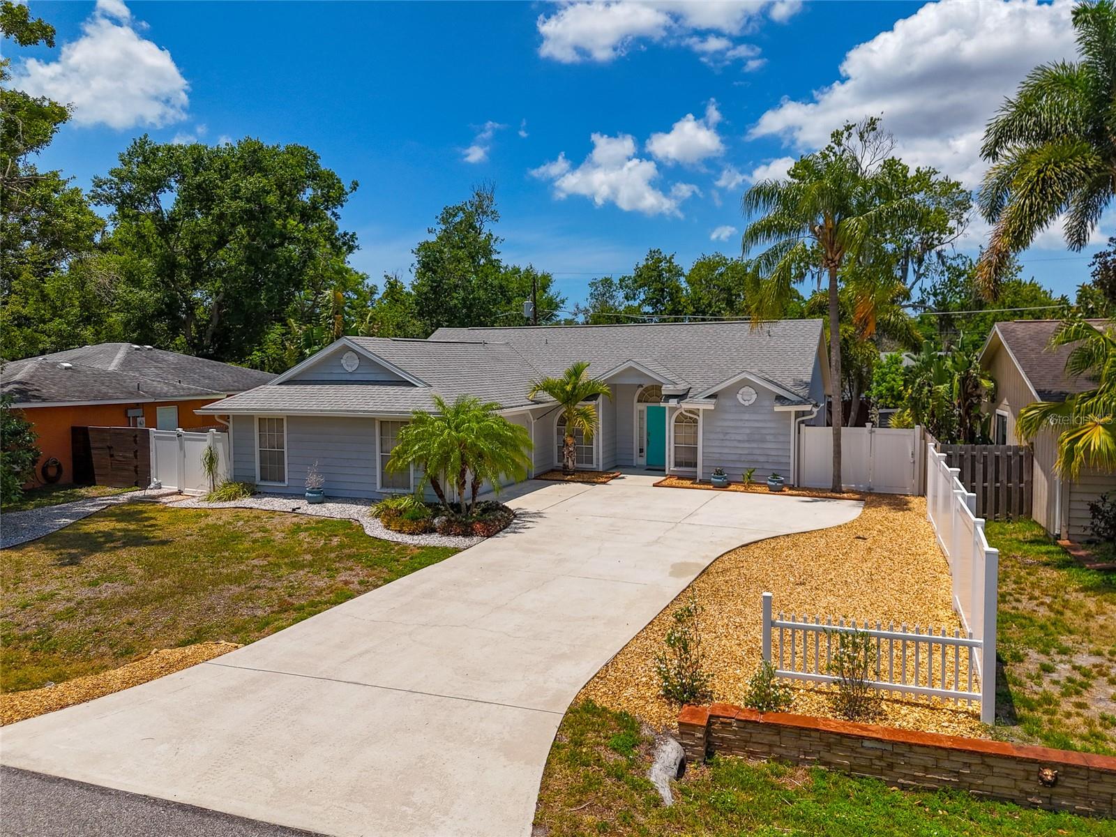 3958 PALAU DR