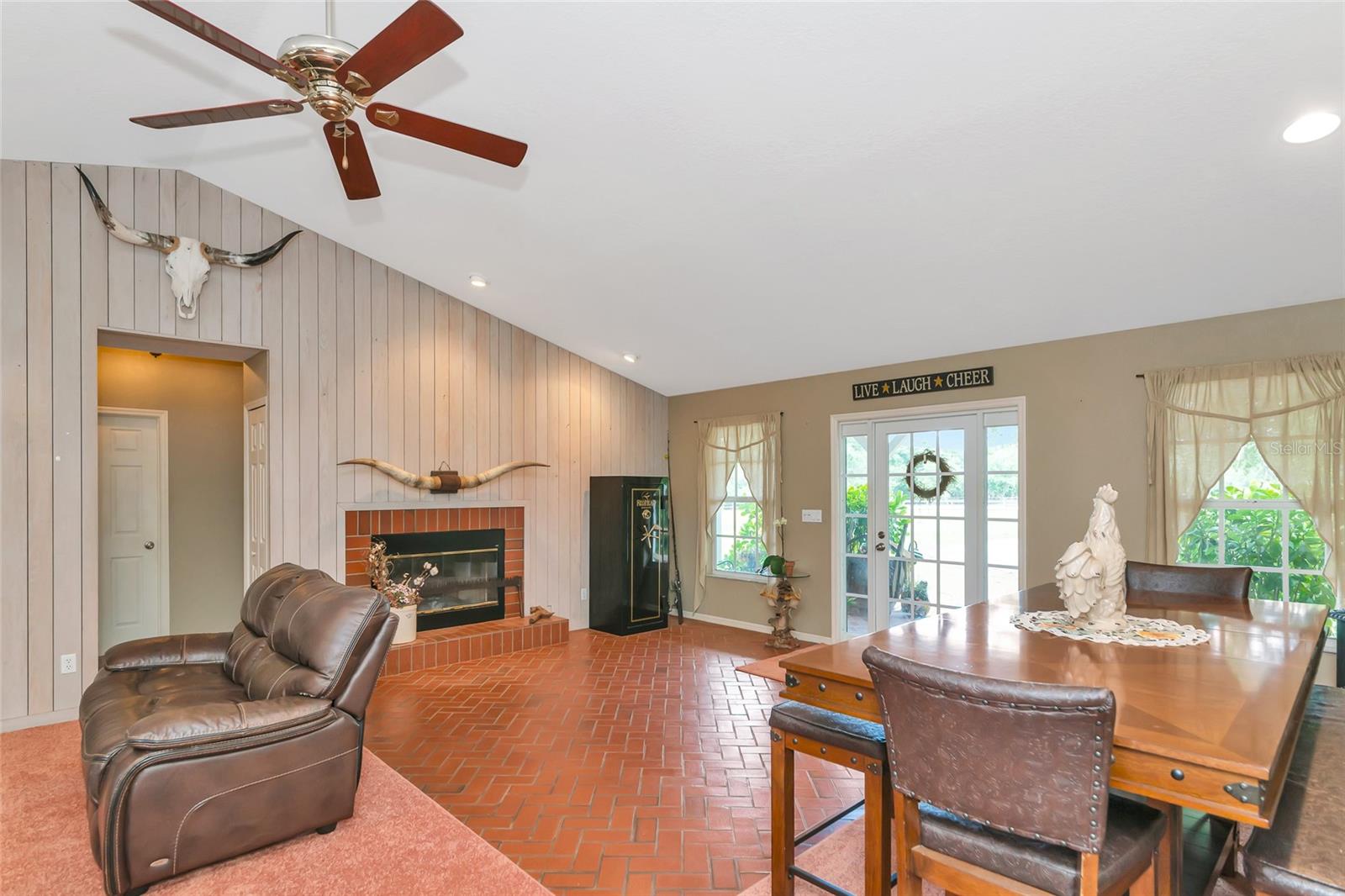 14705 MOSSY HAMMOCK LN