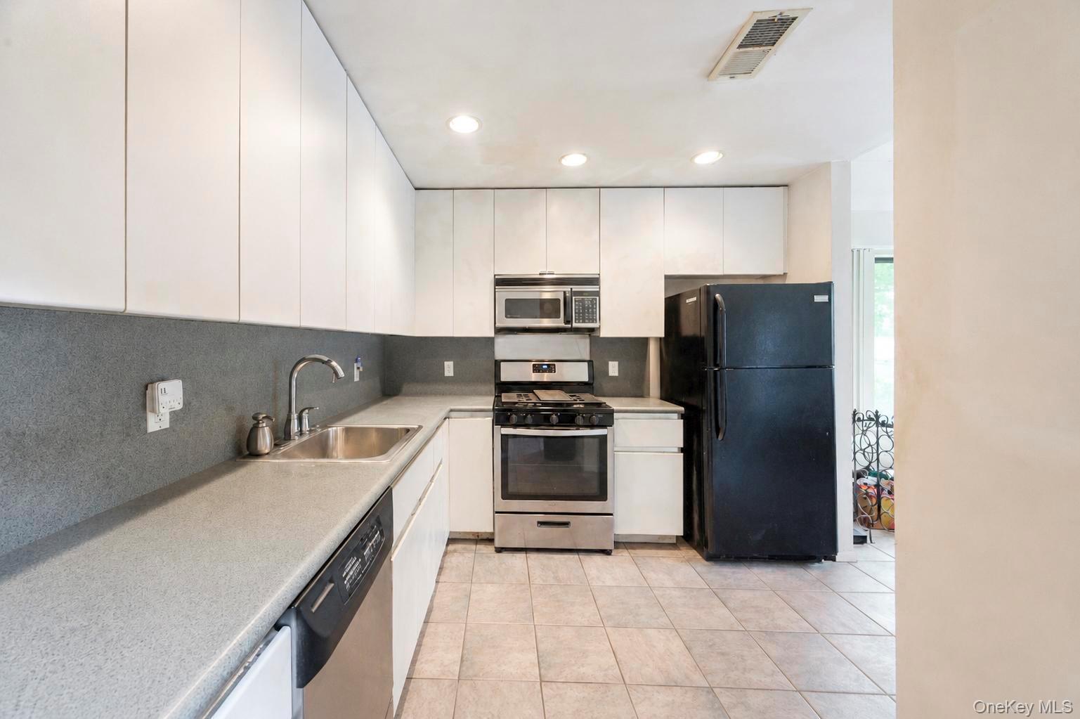 12 Hidden Pines Way