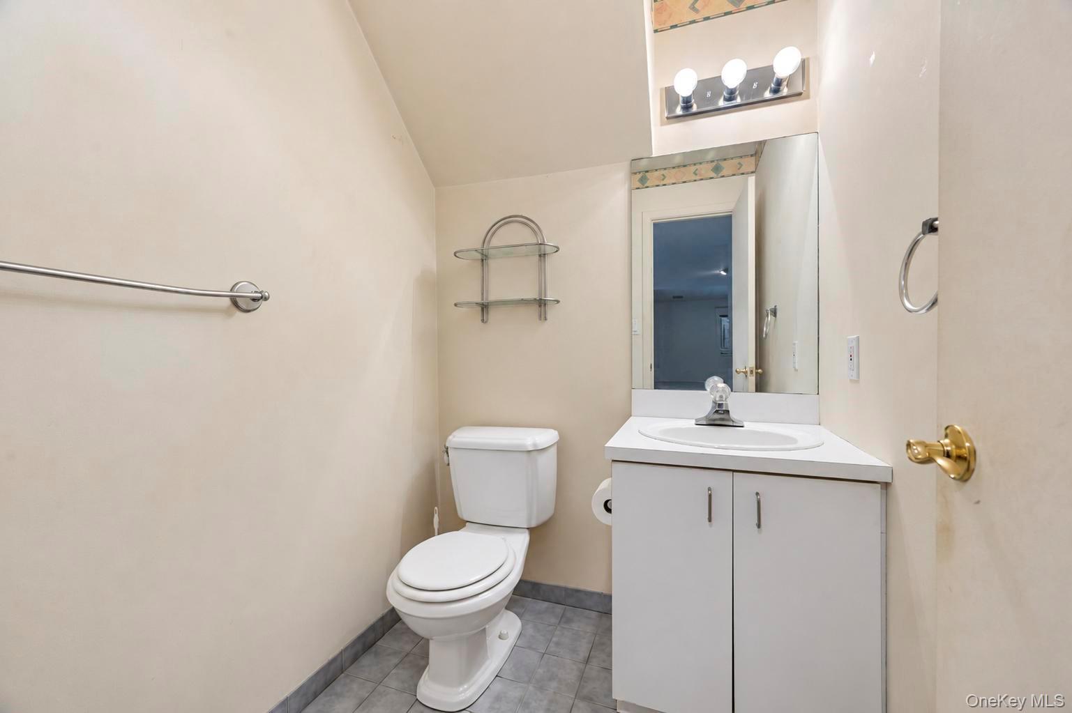 12 Hidden Pines Way