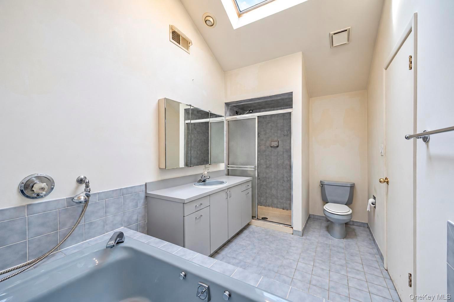12 Hidden Pines Way