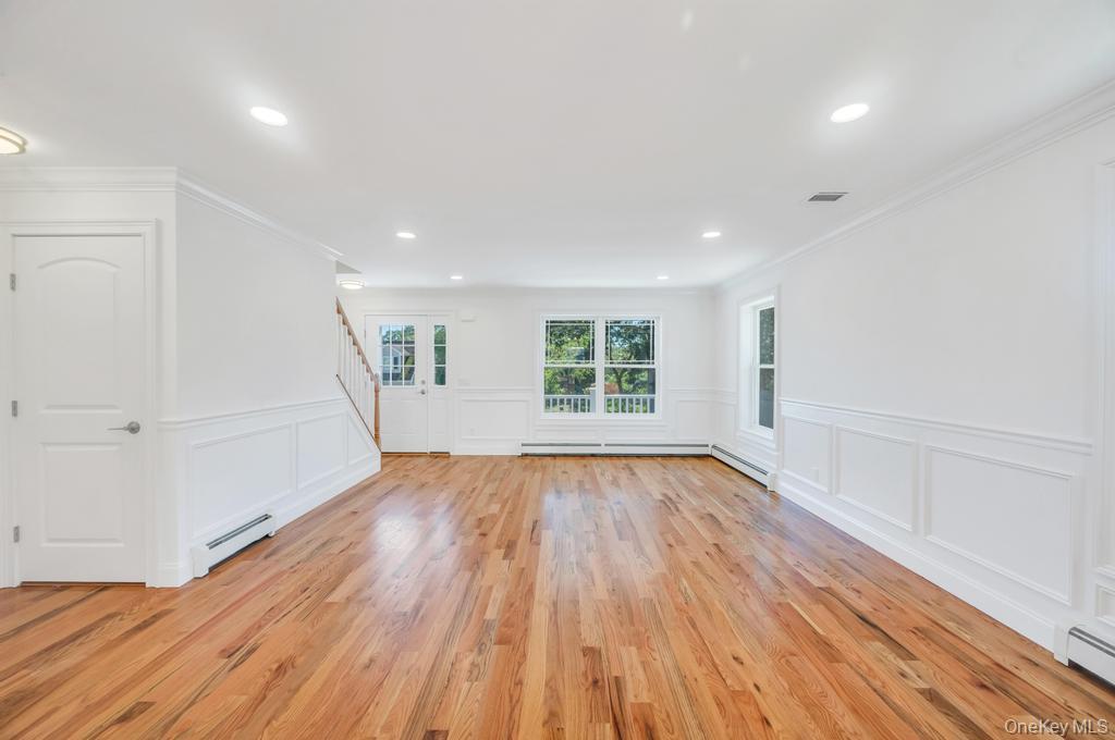 33 Rosemont Avenue