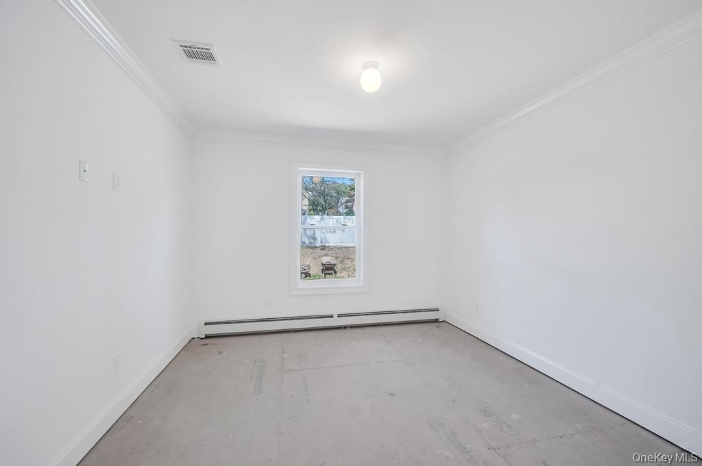 33 Rosemont Avenue