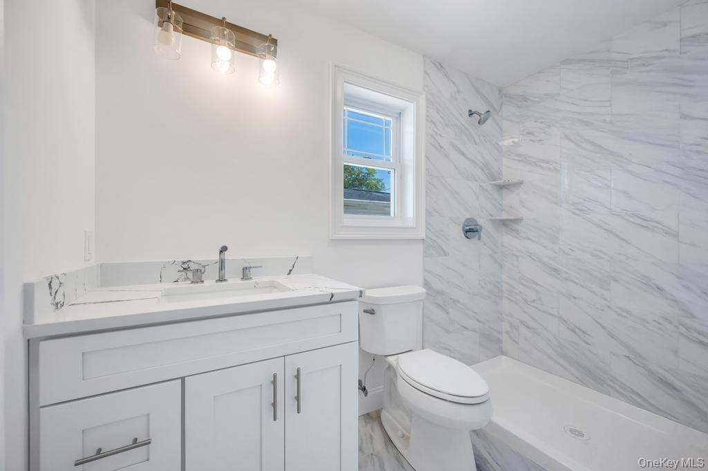 33 Rosemont Avenue