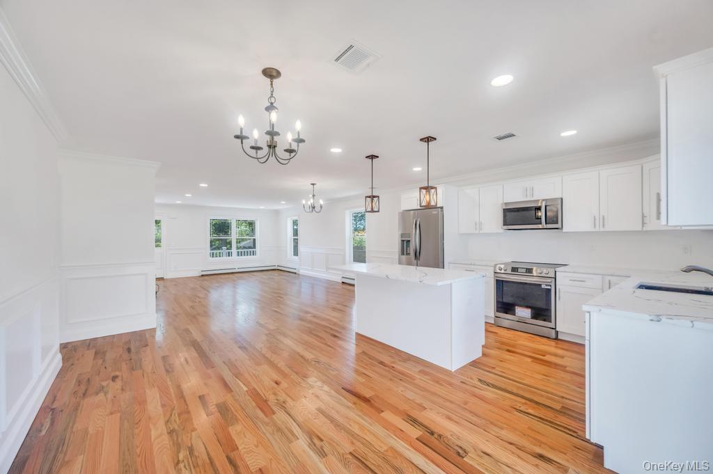 33 Rosemont Avenue