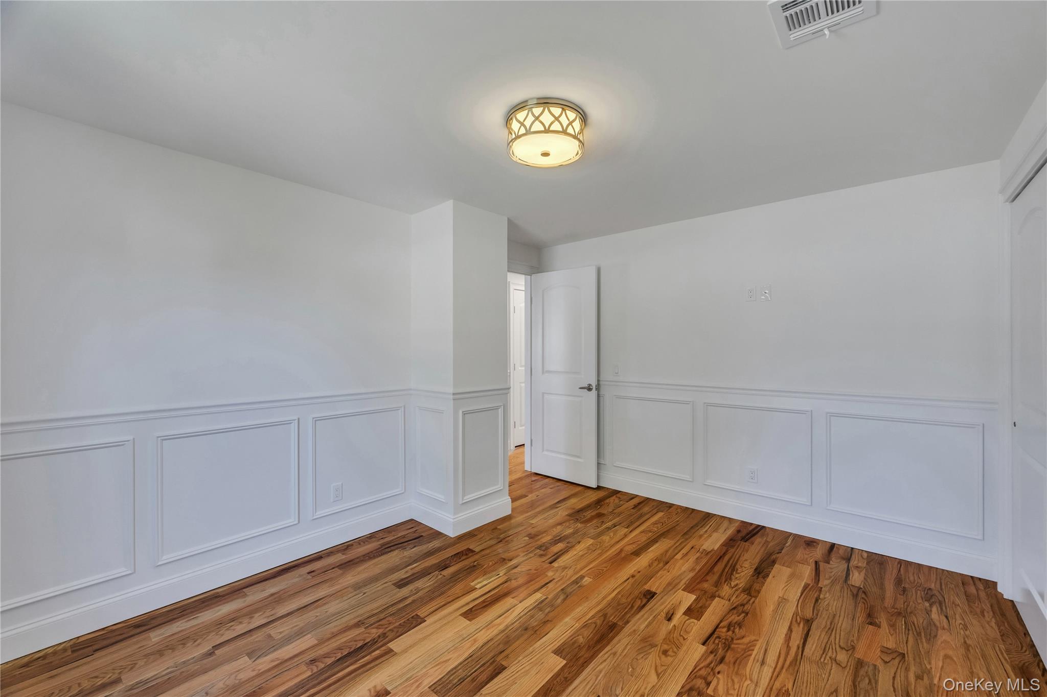 177 Waverly Avenue Unit: Ground Floor