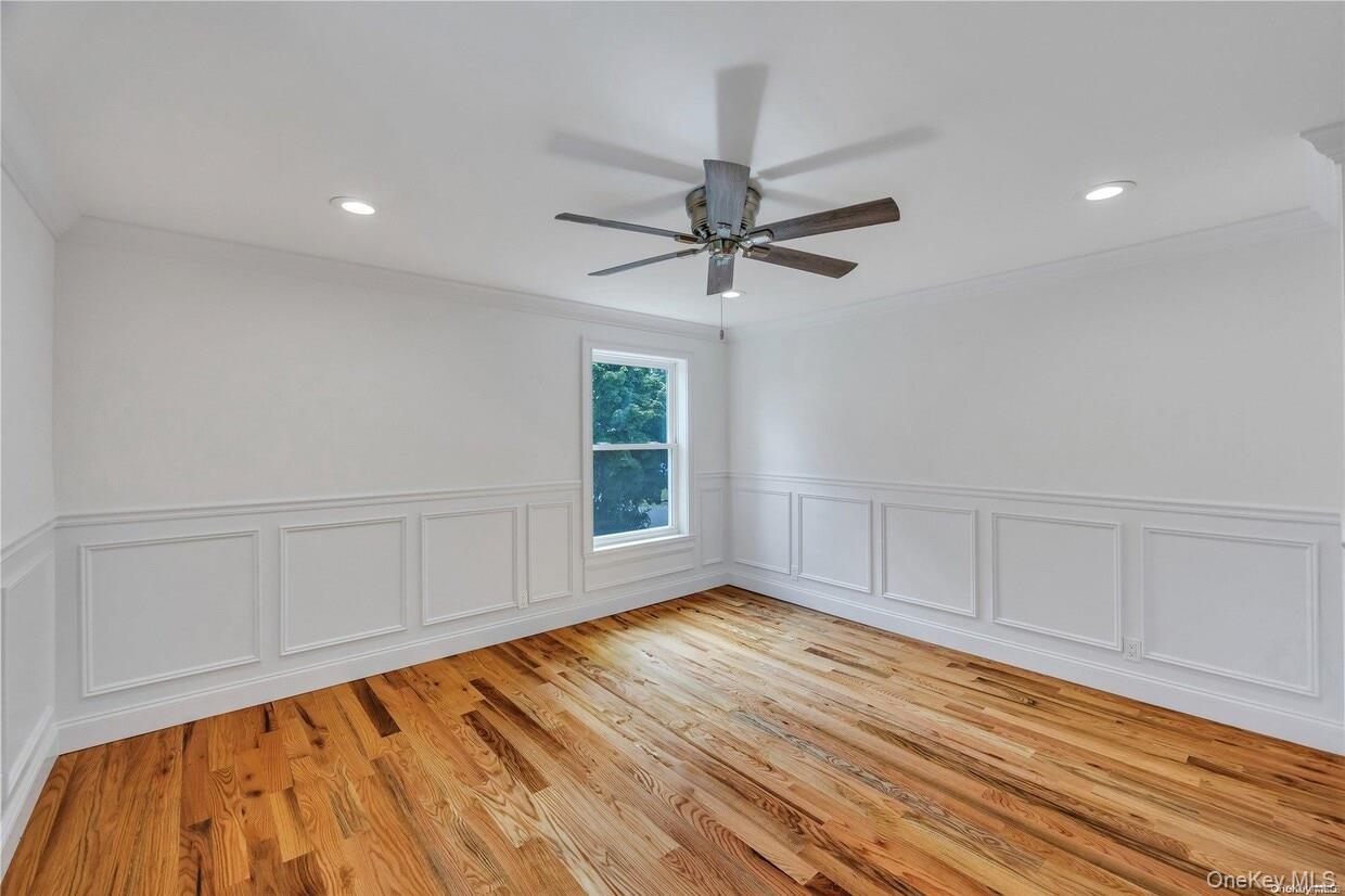 177 Waverly Avenue Unit: Second Floor