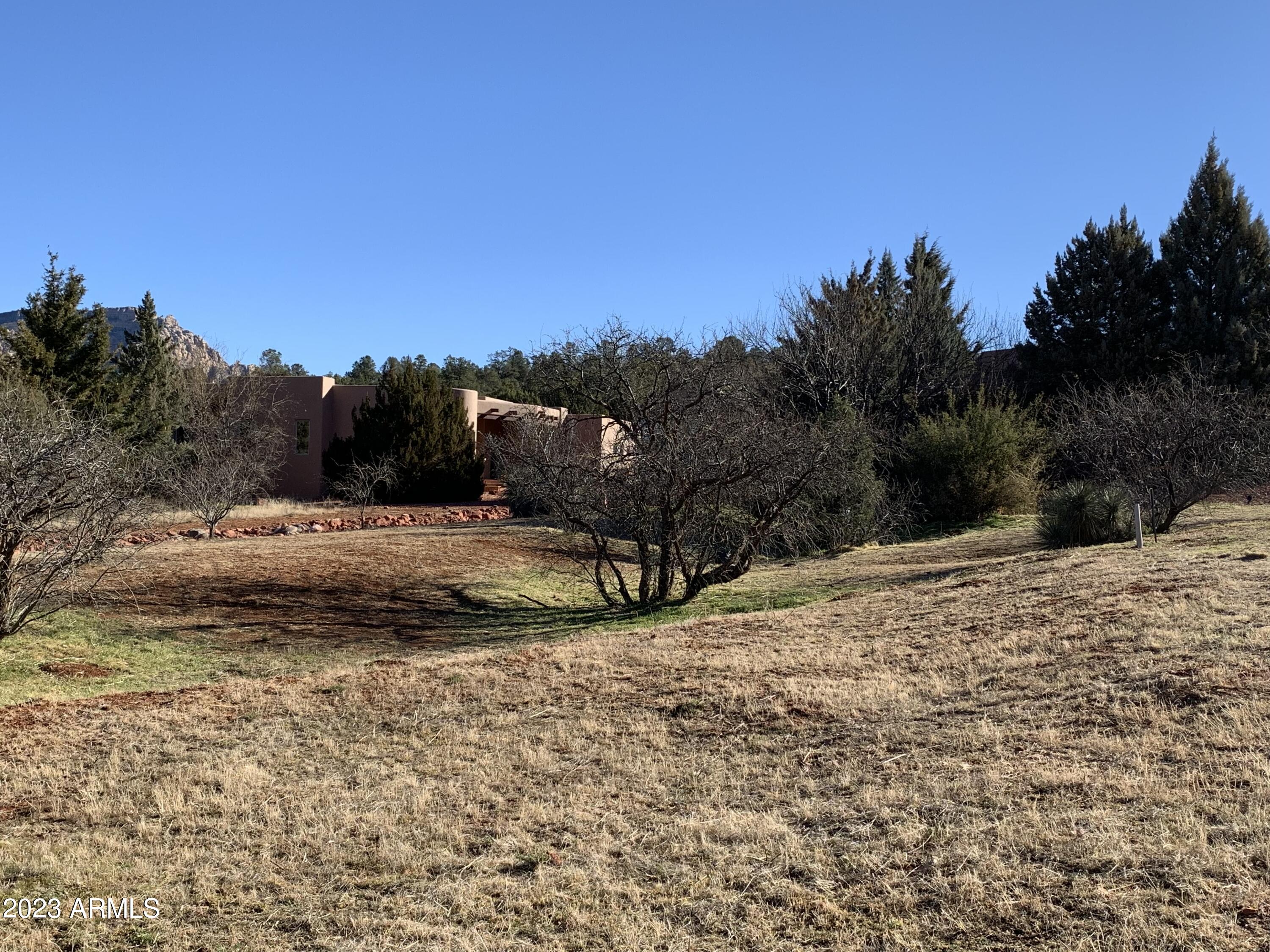 170 AVENIDA DE PIEDRAS, 18