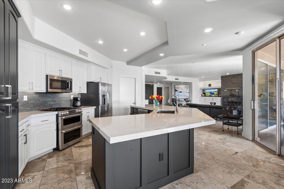 10222 E SOUTHWIND Lane # 1002