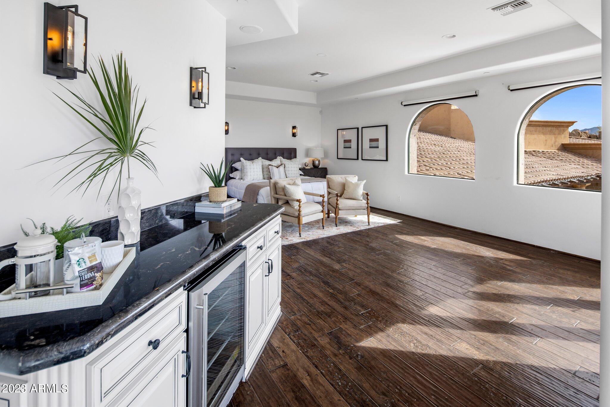 10040 E Happy Valley Road, 512