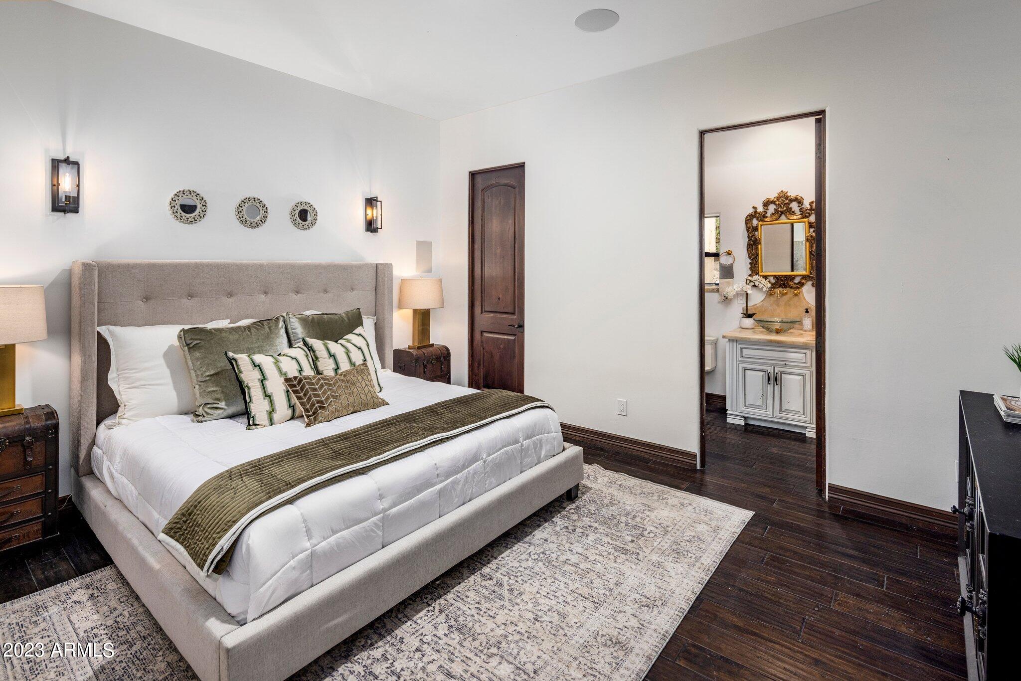 10040 E Happy Valley Road, 512