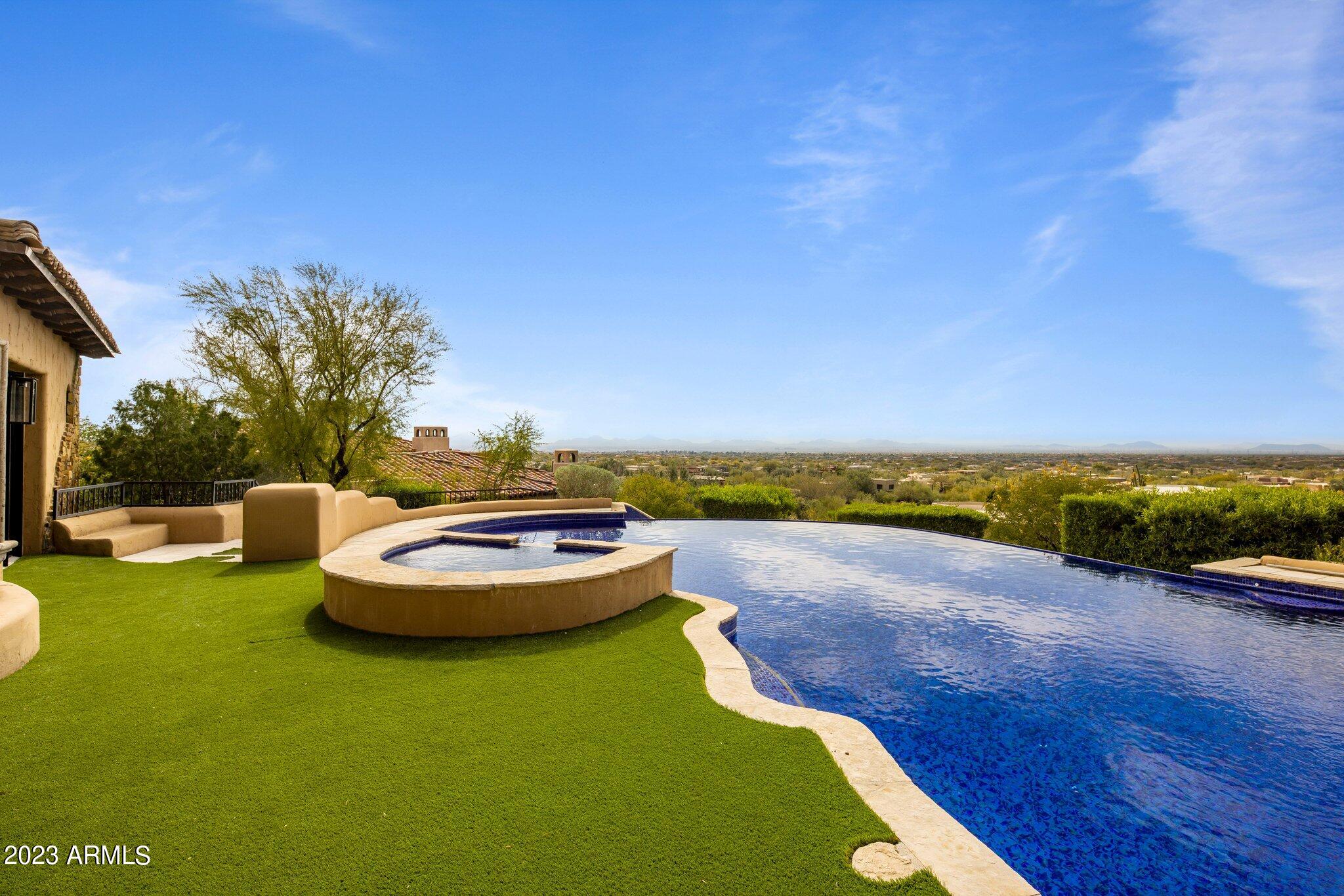 10040 E Happy Valley Road, 512