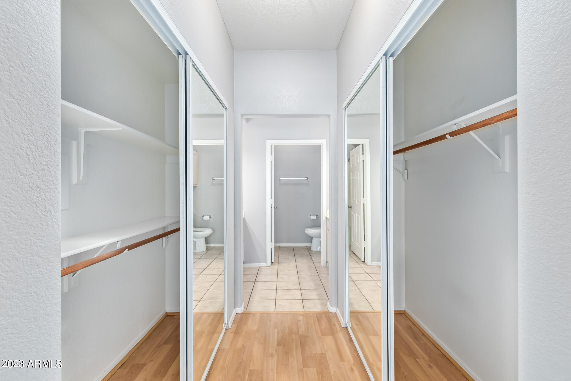 435 W RIO SALADO Parkway, 203