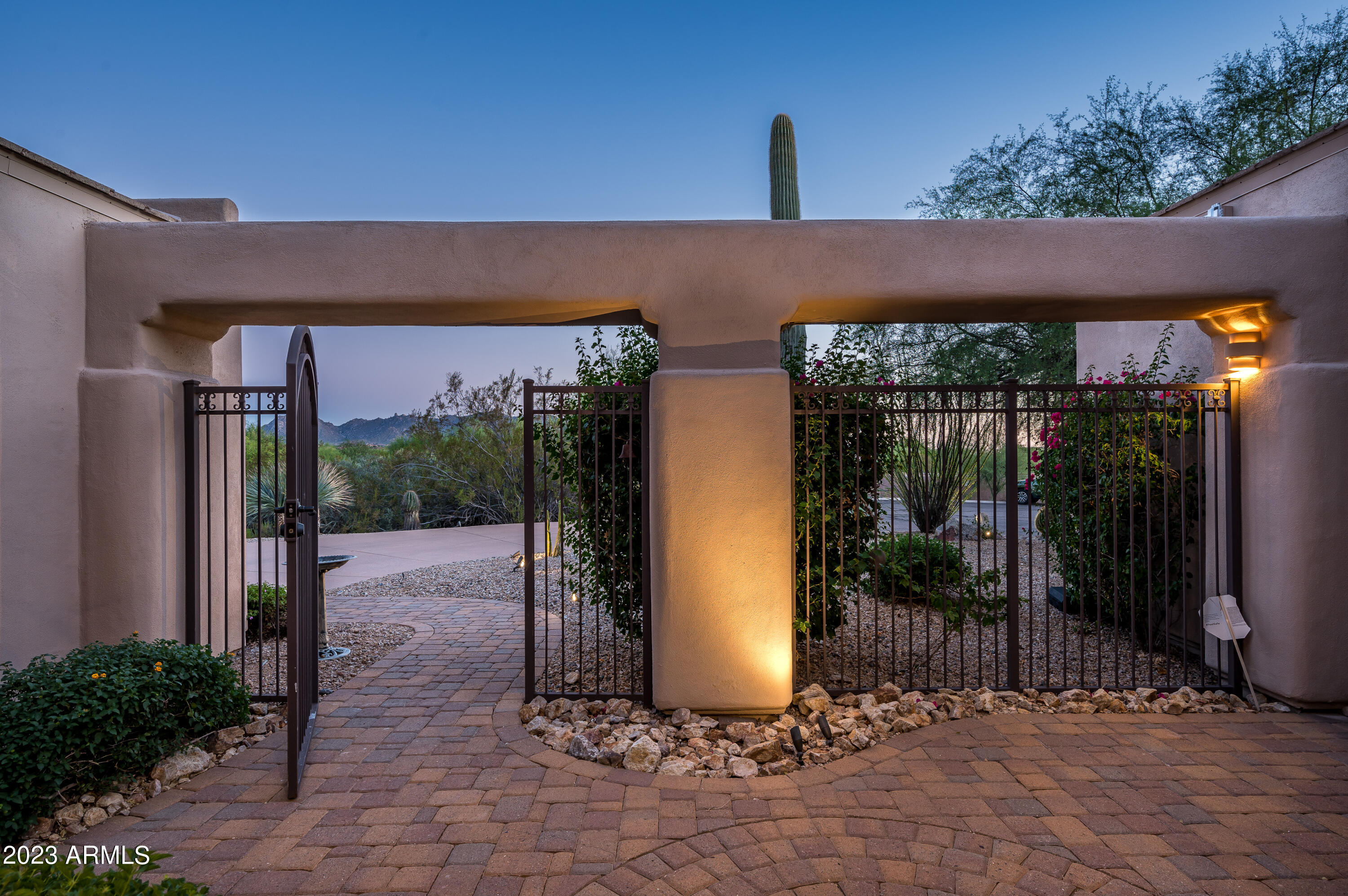 11178 E MARK Lane