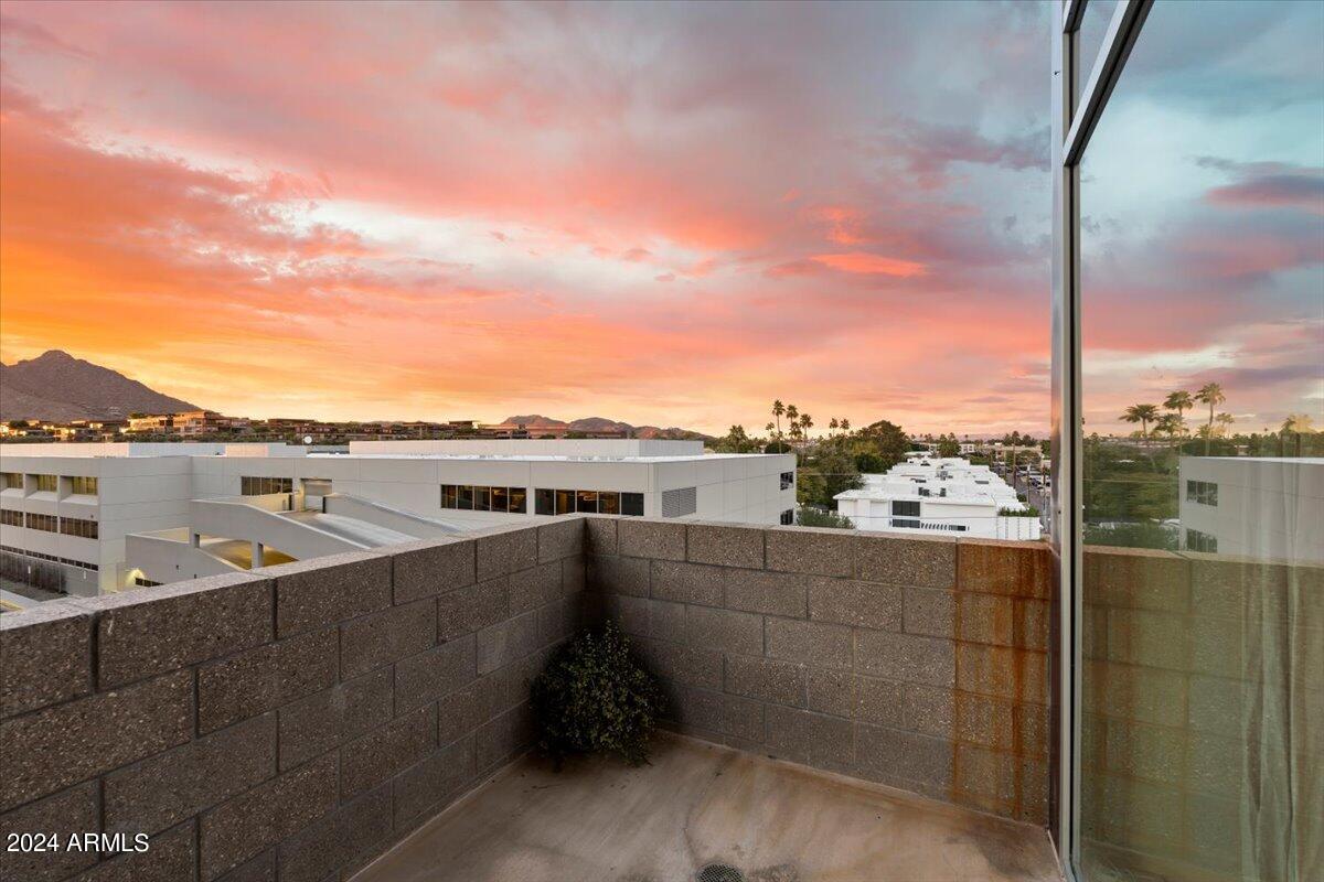 4747 N SCOTTSDALE Road Unit: 4009