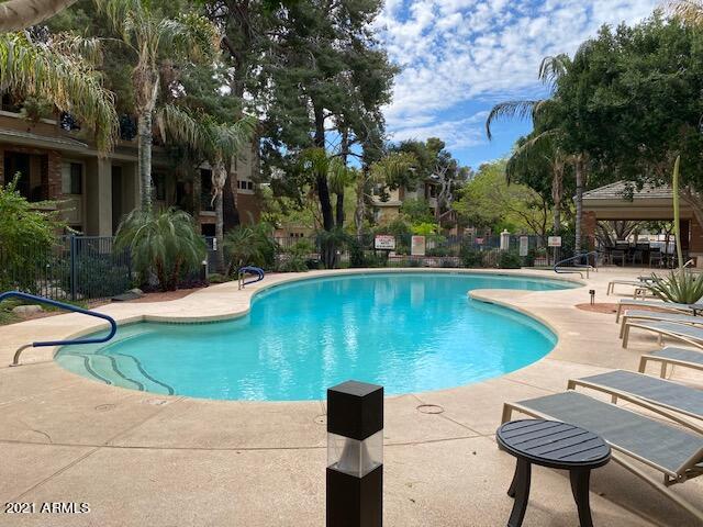 2989 N 44TH Street, 2044