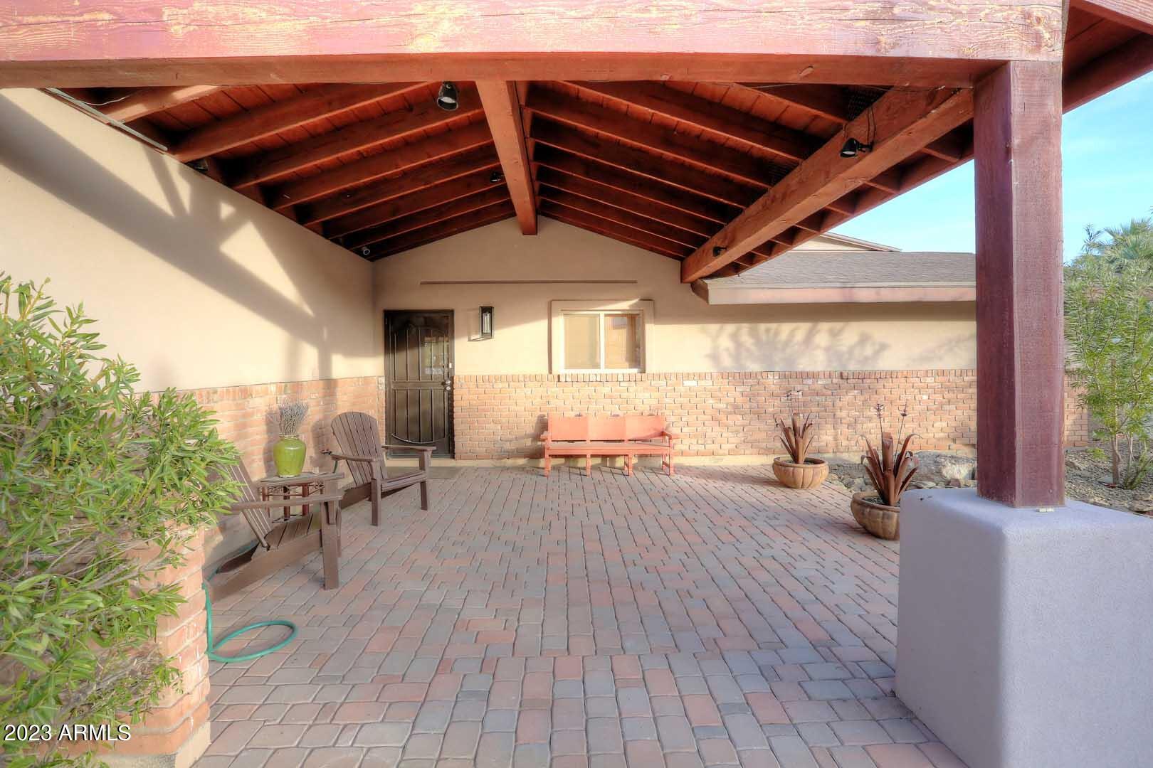 13231 N VICTOR HUGO Avenue